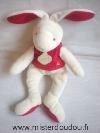 Lapin-Baby-nat-Beige-gilet-rouge