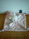 Lapin-Orchestra-Premaman-tissus-rose-etoiles-blanches-velours-rose-dessous