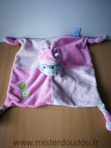 Chat Rose gris feuilles vertes Gipsy