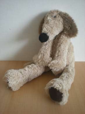 Chien Beige nez noir Habitat