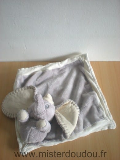 Eléphant Gris Marque Inconnue
