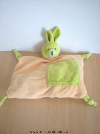 Lapin Rose vert Air france