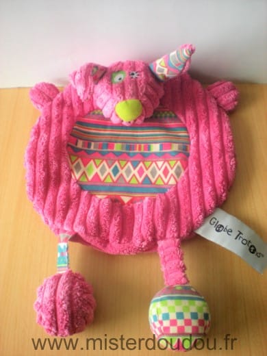 Lapin Rose Globe trotoys