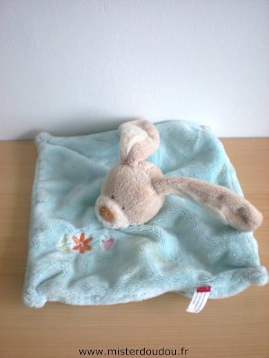 Lapin Bleu avec fleur et papillon Tex
