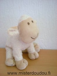Mouton Beige Nature et découvertes