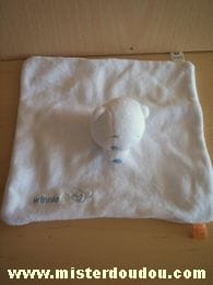 Ours Blanc Disney