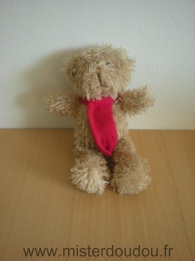 Ours Beige echarpe rouge Yves rocher