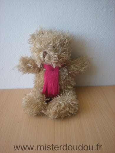 Ours Marron echarpe rouge Yves rocher