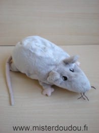 Rat Gris Ikéa