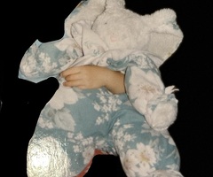 Doudou Lapin blanc vert motifs floraux