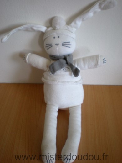 Chat Blanc echarpe grise bonnet blanc Petit bateau