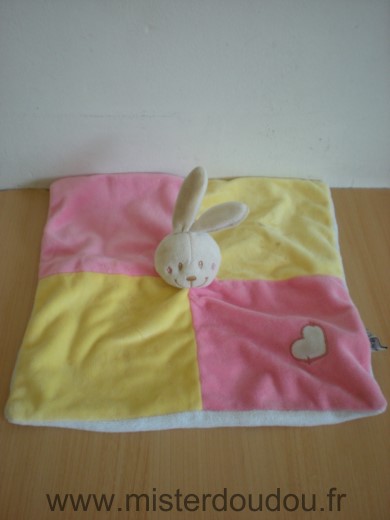 Cp international Lapin Rose jaune coeur blanc - Très bon état