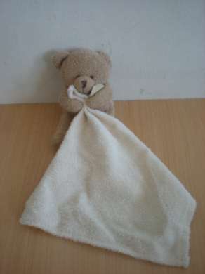 Doudou et compagnie Ours Beige mouchoir écru - Très bon état