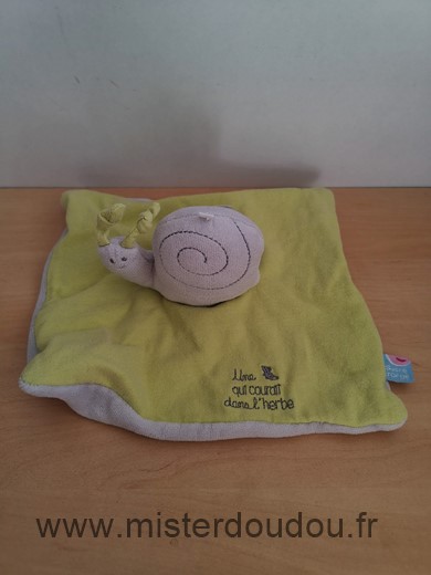 Doudou Escargot Sucre d orge Vert gris 