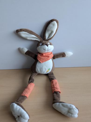 Doudou Lapin Les petites marie Marron blanc foulard orange carotte 