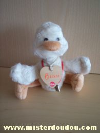 Doudou Canard Trudi Ecru orange médaillon coeur bussi 