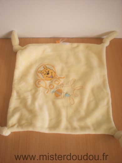 Doudou Carre Disney Jaune winnie pooh abeille 