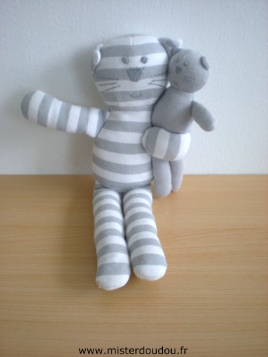Doudou Chat Bout chou Gris blanc avec bébé chat gris 