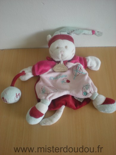 Doudou Chat Doudou et compagnie Catchou rose et fushia bonnet bleu clair Très bon état général sauf le bout du bonnet et la queue usés