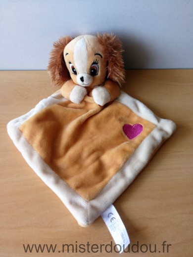 Doudou Chien Disney Beige coeur rose la belle et le clochard 