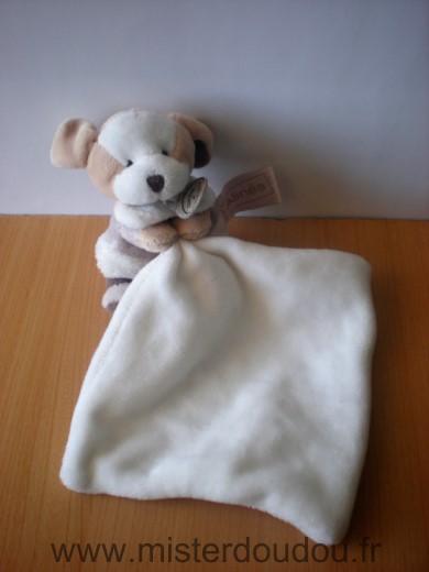 Doudou Chien Doudou et compagnie Alinea beige mouchoir blanc 