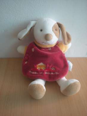 Doudou Chien Doudou et compagnie Blanc jaune cape bordeau 