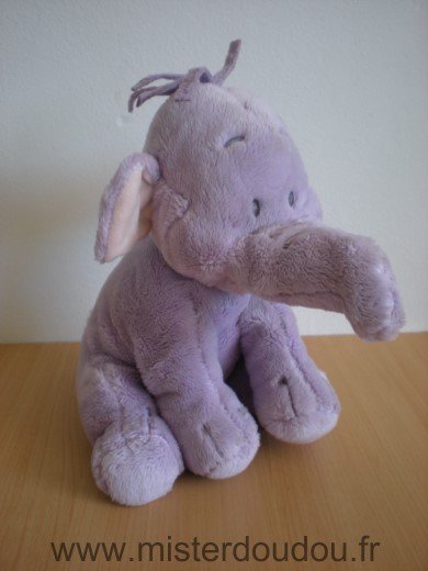 Doudou Eléphant Disney Lumpy mauve ecusson disney store 