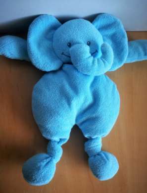 Doudou Eléphant Prémaman Bleu Les oreilles font bruit de papier