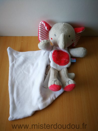 Doudou Eléphant Sucre d orge Cajou gris rose mouchoir blanc 