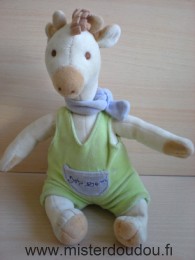 Doudou Girafe Anna club plush Ecru salopette verte écharpe mauve Musical quand on tire sur la queue

brodé baby sam