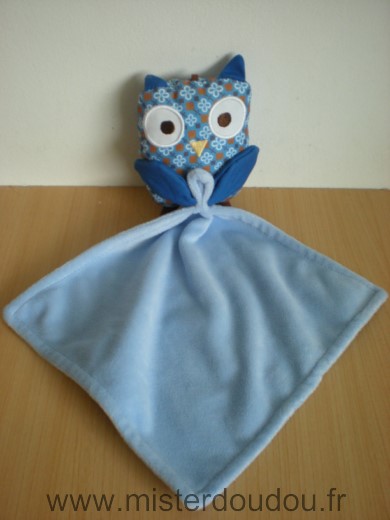 Doudou Hibou Pommette Chouette bleu mouchoir bleu 