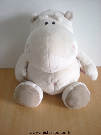 Doudou Hippopotame Nici Beige Très bon état mais il manque le cœur dans la main de l'hippopotame