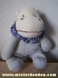 Doudou Hippopotame - marque non connue - Bleu-gris Etat moyen a déjà servi , 0,50cts + frais de port