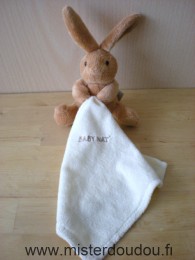 Doudou Lapin Baby nat Marron mouchoir beige 