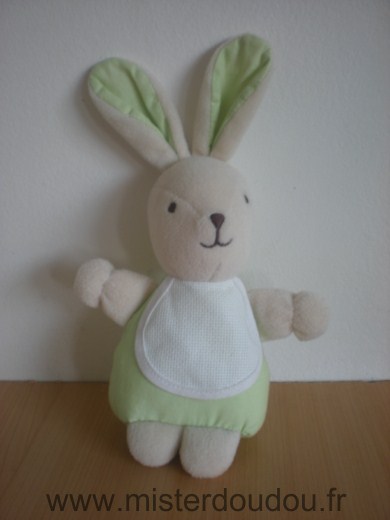 Doudou Lapin Dmc Vert bavoir a broder 