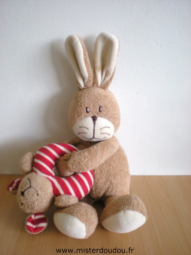 Doudou Lapin Nounours Marron avec petit hochet chien rayé rouge blanc 