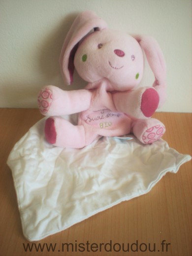 Doudou Lapin Sucre d orge Cajou rose mouchoir blanc 