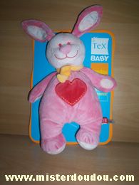 Doudou Lapin Tex Rose /  coeur rouge, avec une écharpe orange 