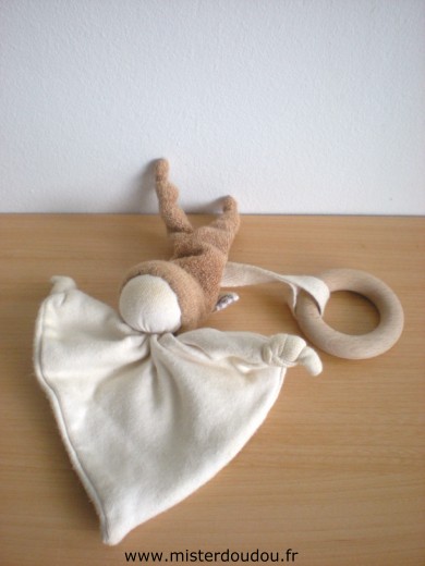 Doudou Lutin Keptin Beige marron anneau en bois 