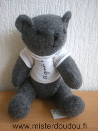 Doudou Ours Agnes b Gris tshirt blanc agnes b Très bon état général sauf une légère trace dans le dos sur le tshirt