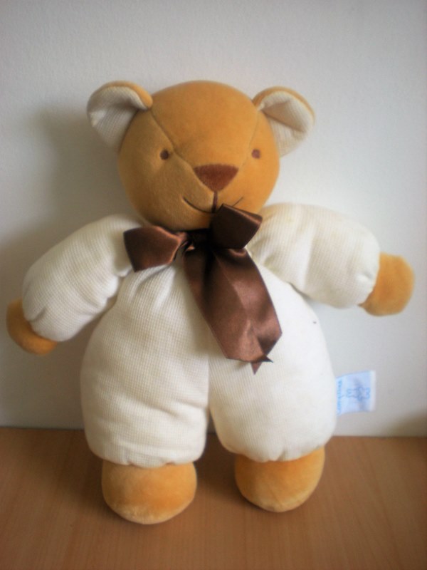 Doudou Ours Comptine Ecru beige ruban marron 