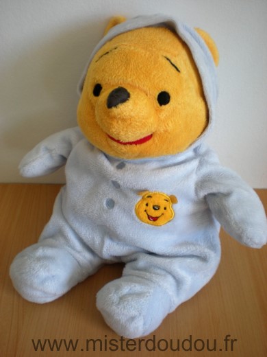 Doudou Ours Disney Winnie pyjama bleu trois boutons tete winnie 