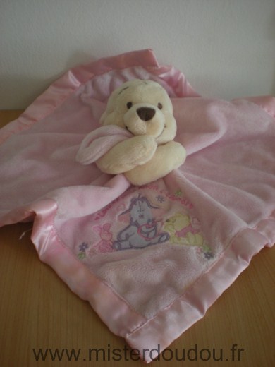 Doudou Ours Disney Winnie rose lisert satin rose 