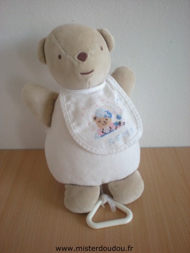 Doudou Ours Dmc Blanc beige bavoir déjà brodé (ours + remy) Pas d étiquette de marque  marque dmc?