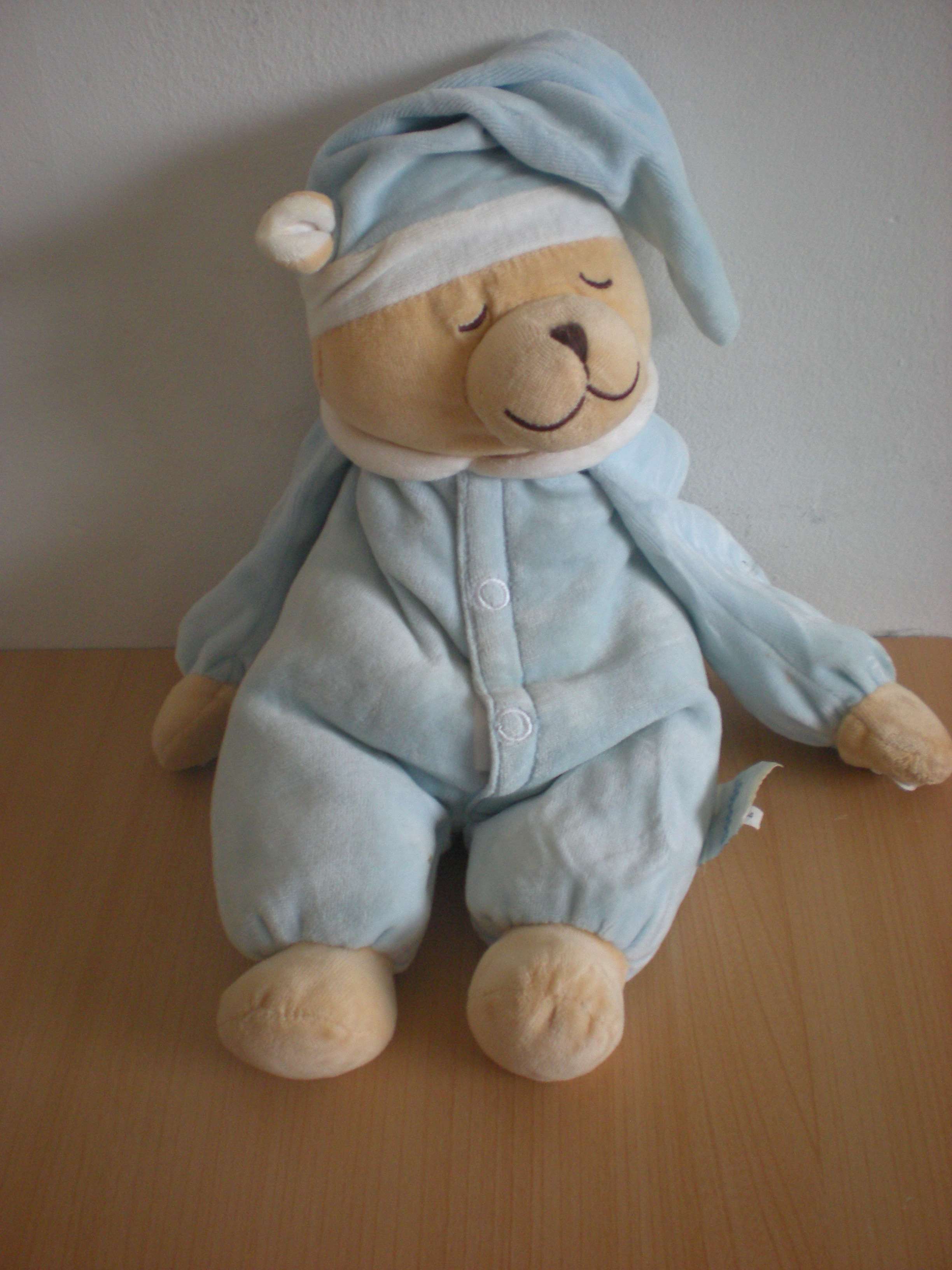 Doudou Ours Doodoo Ours dormeur pyjama bleu bonnet bleu Scratch aux mains