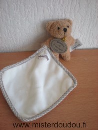 Doudou Ours Doudou et compagnie Marron  mouchoir écru brodé doudou 