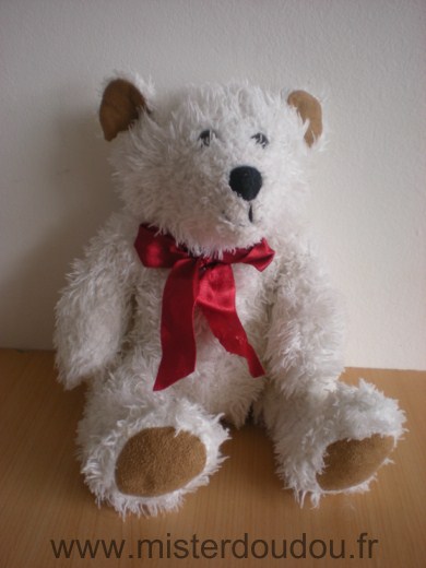 Doudou Ours Galeries lafayette Ours parfume blanc lafayette beaute 