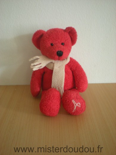 Doudou Ours Galeries lafayette Rouge echarpe beige 