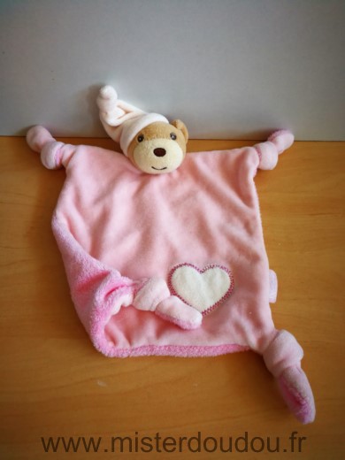 Doudou Ours Kaloo Rose coeur blanc 