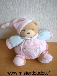 Doudou Ours Kaloo Rose coeur rose bras bleu 